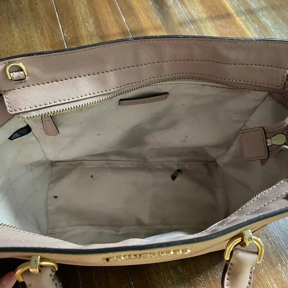 Michael Kors Brandi satchel - Picture 11 of 16